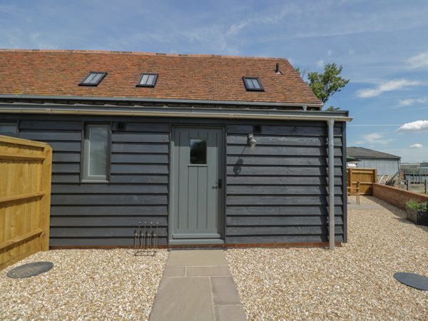 Kingfisher, 2 The Old Stables