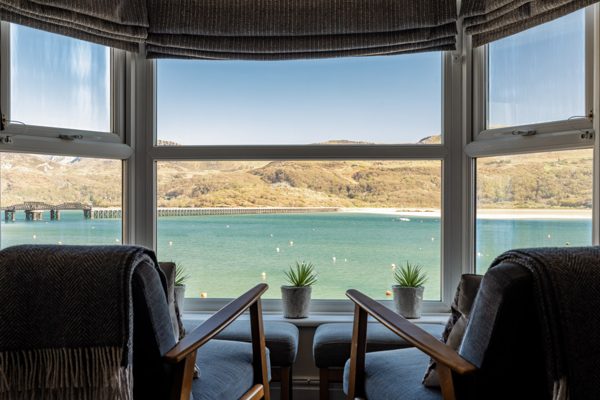 Harbour View - Flat 2 - Tudor House