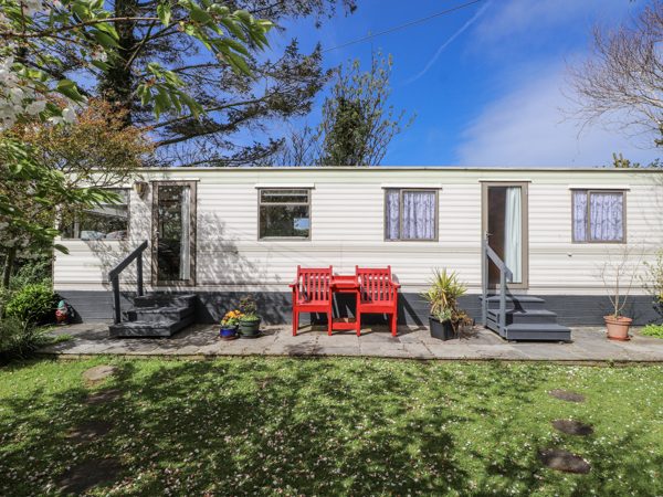 Fron Dderw Caravan