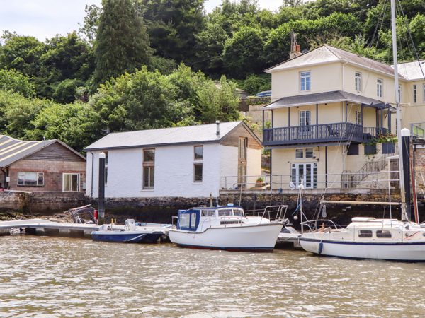 Dolphin Cottage