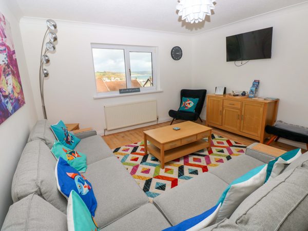 15 Lawnswood