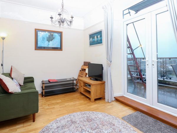 Captainâs Quarters