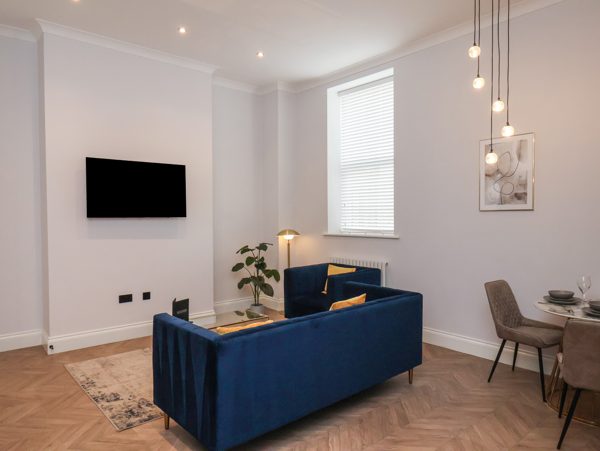 The Salisbury Apartment 103