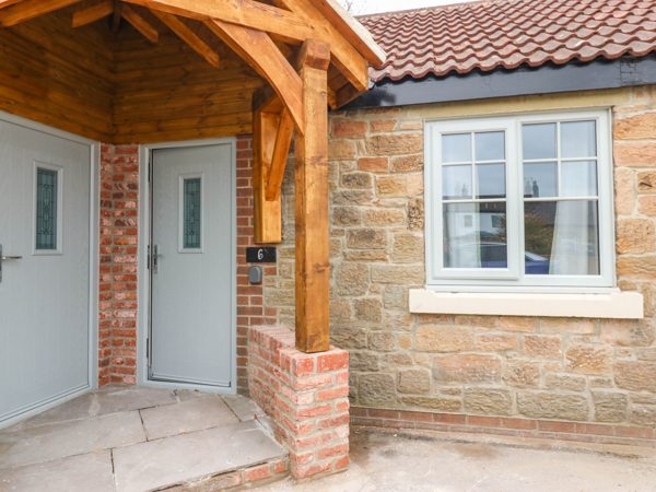 Courtyard Cottage Number 6
