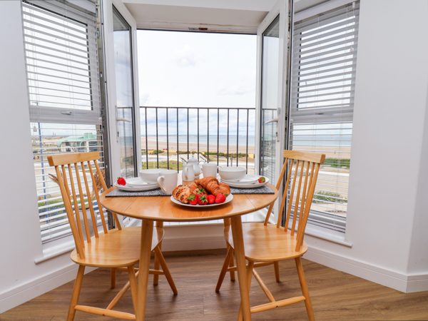 Glenholme Apartment 6
