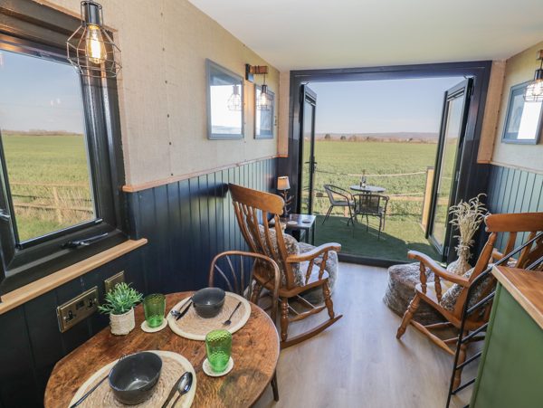 GiGi's Horsebox