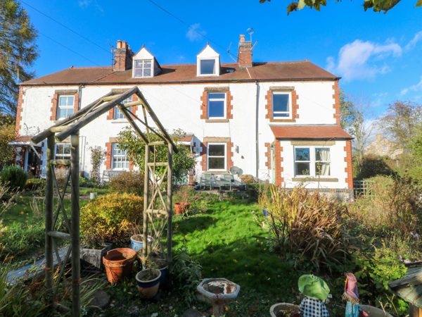 Pineapple Cottage