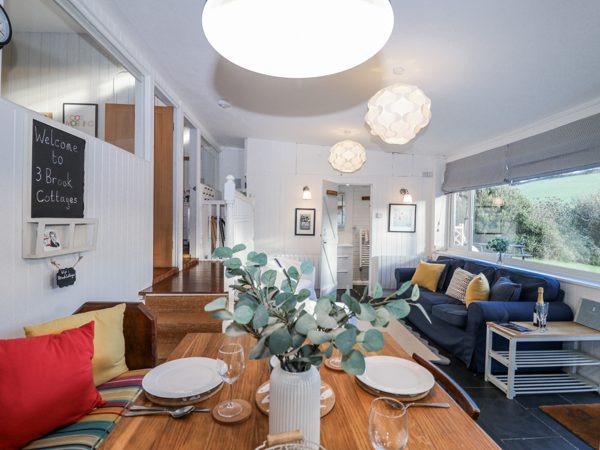 3 Brook Cottages