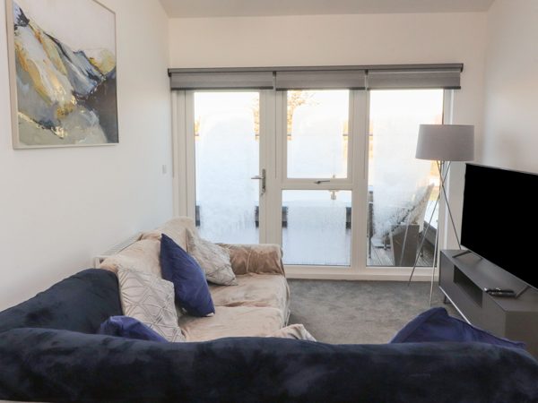 Apartment 20, River View