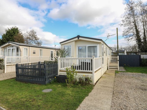 Debonair Atlas Caravan Rental Stonham Barns