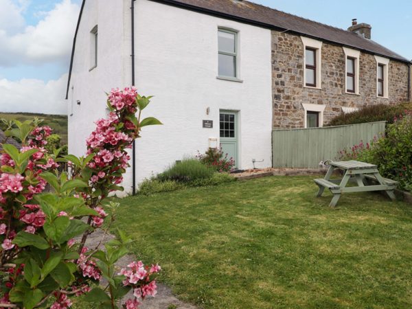 8 Millmoor Farm Cottage