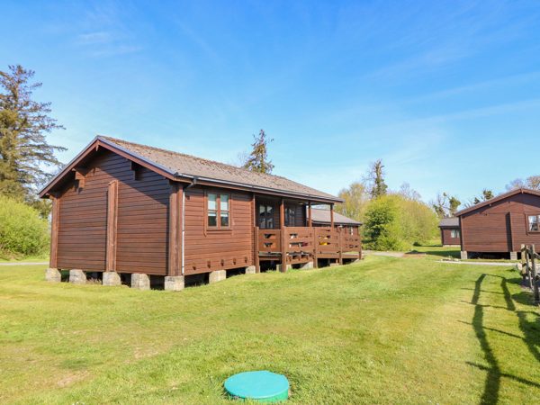 Lodge 7 - Bron Eifion