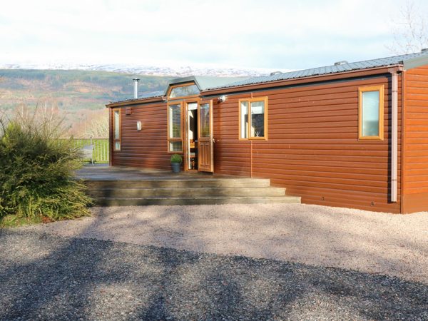 The Four Oaks Chalet
