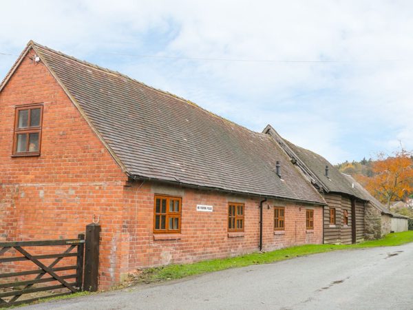 Old Hall Barn 4