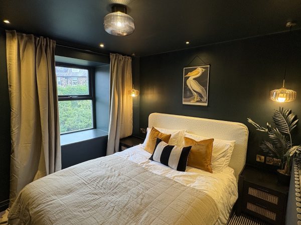 The Old Post Office Apartments - The Hideaway