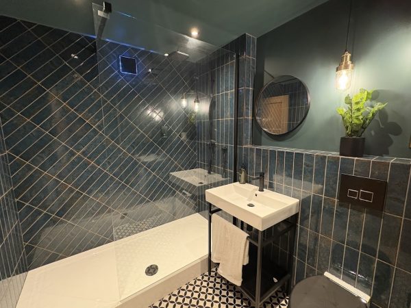 The Old Post Office Apartments - The Hideaway