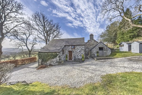 Ty Cerrig Cottage