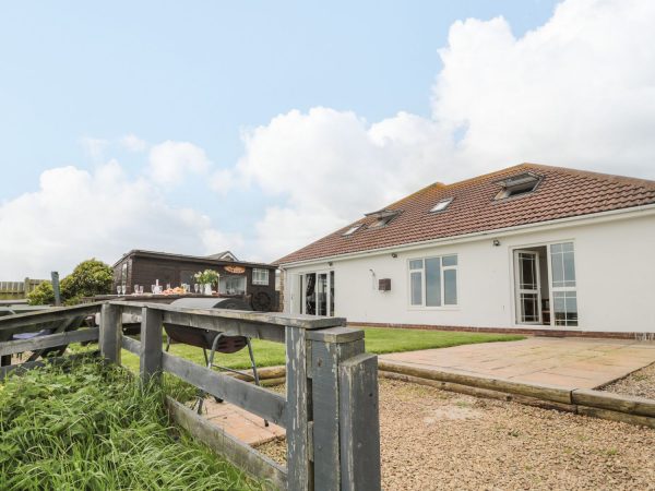 Water’s Edge Holiday Home