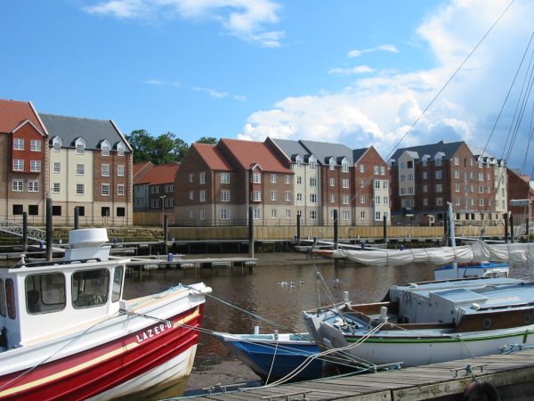 Whitehall Landing Apartments - Abbey Lights