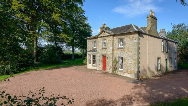 Winton Holidays - Wintonhill Farmhouse