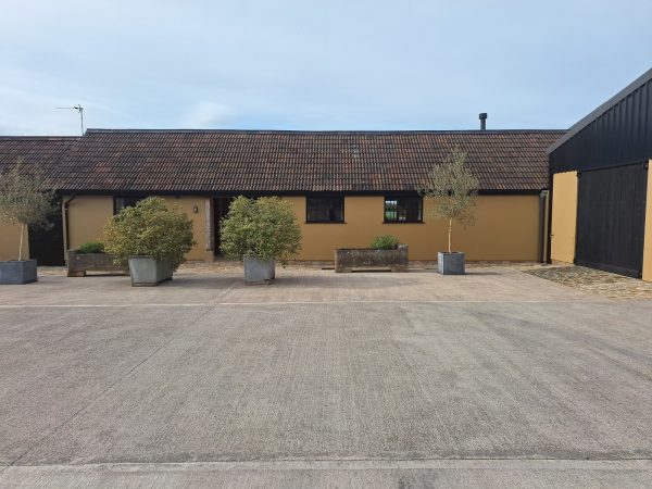 Wood Street Farm - The Calf Shed