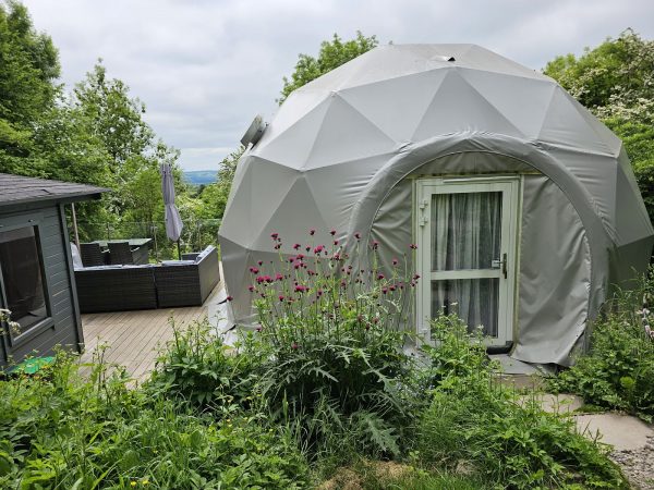 Woodland Escapes - The Star Dome