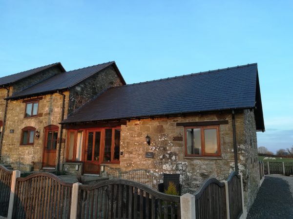 Y Dderwen at Brynglas Farm