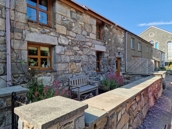Zig Zag Cottage