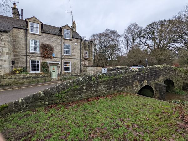 Baslow