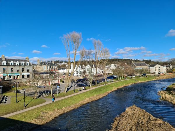 Ellon