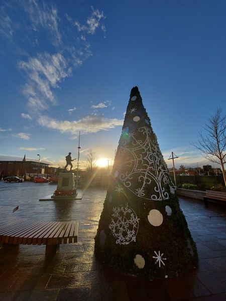 Holywood