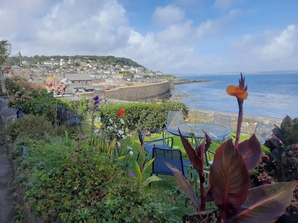 6 Trungle Terrace