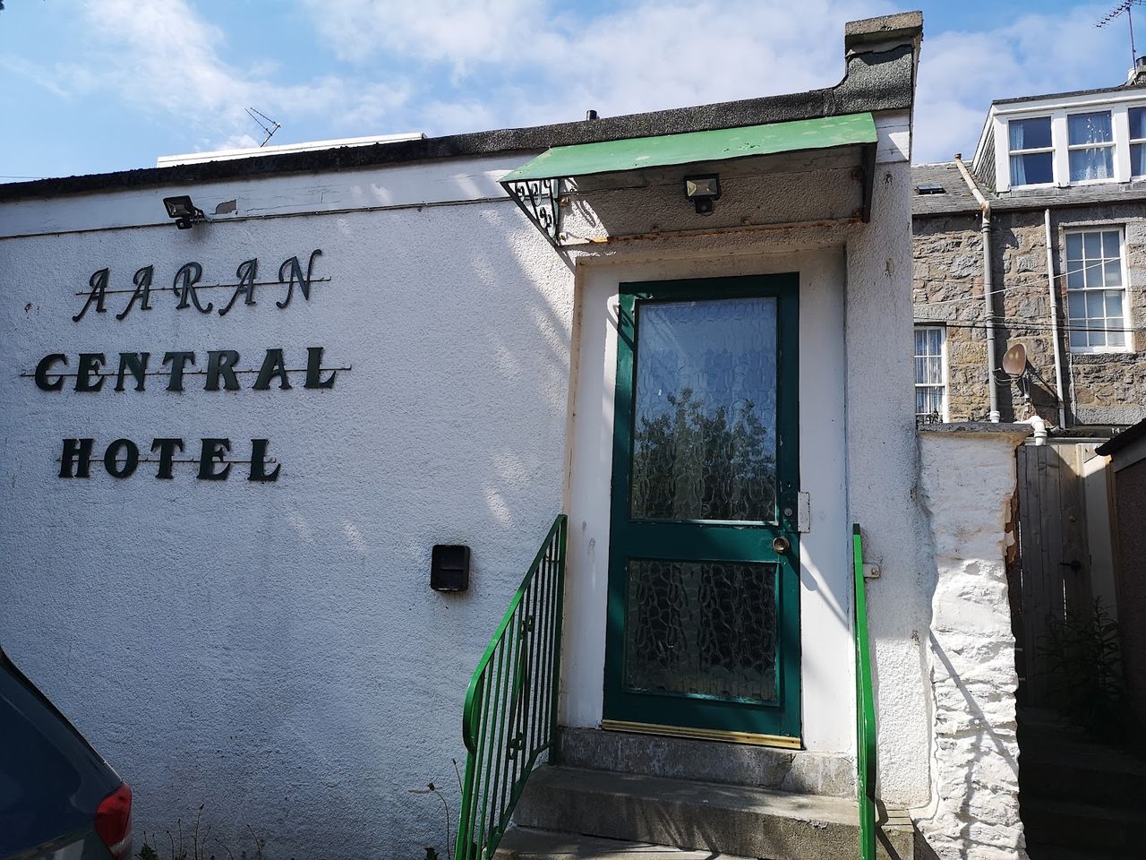 Aaran Central Guesthouse