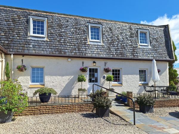 Aaron Glen Guest House