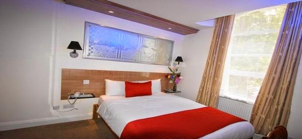 Abbey Court Hotel