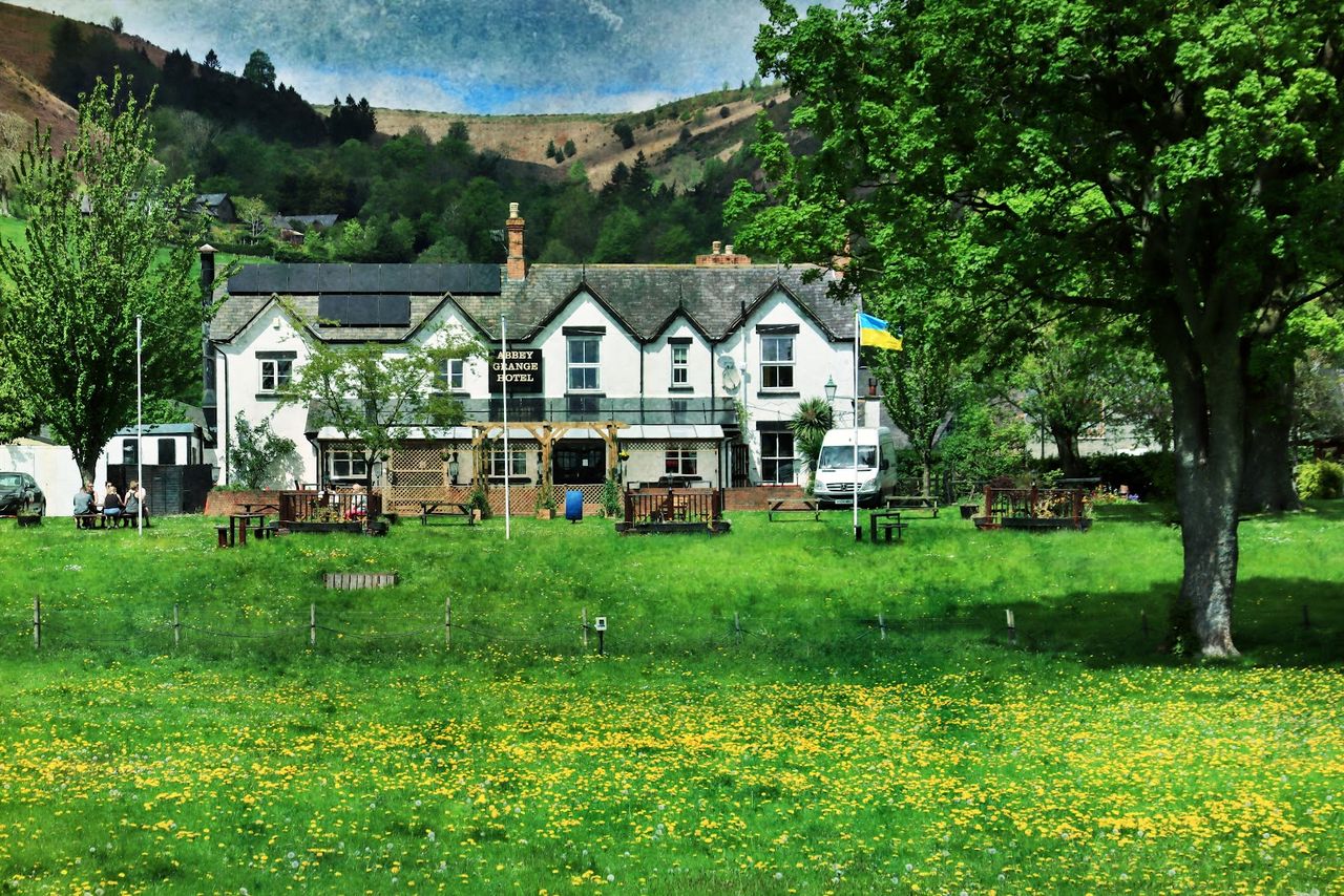 Abbey Grange Hotel