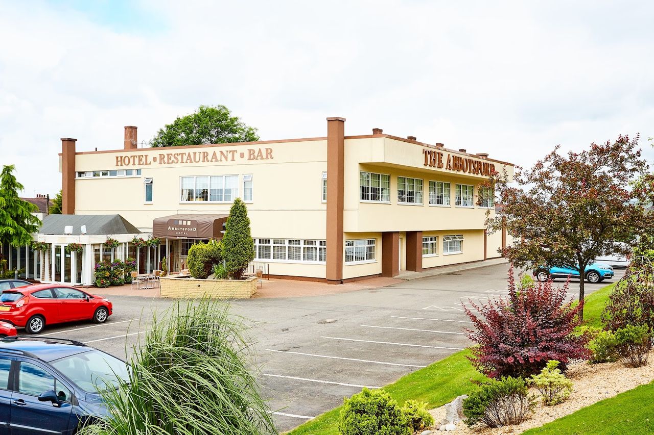 Abbotsford Hotel