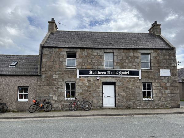 Aberdeen Arms Hotel