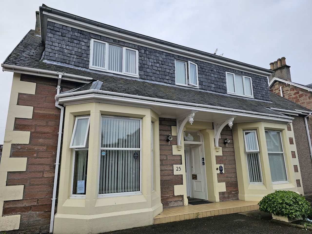 Abermar Guest House