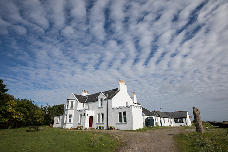 Achaban House
