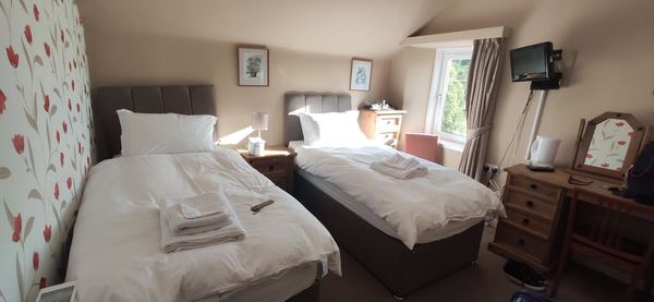 Achness Hotel