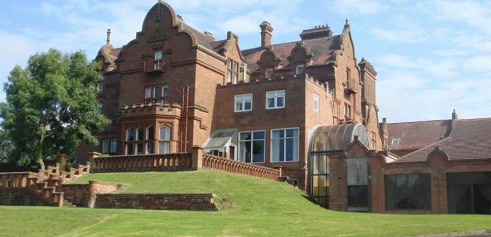 Adamton Country House