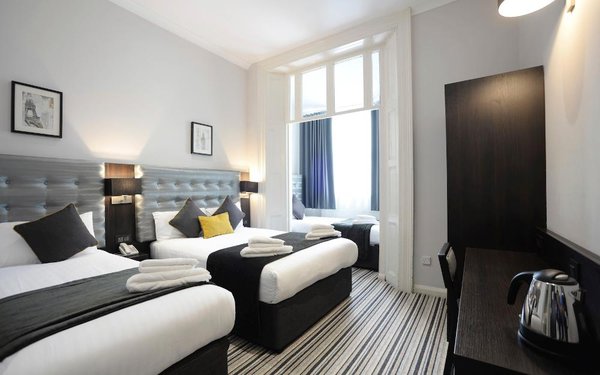 Airways Hotel Victoria