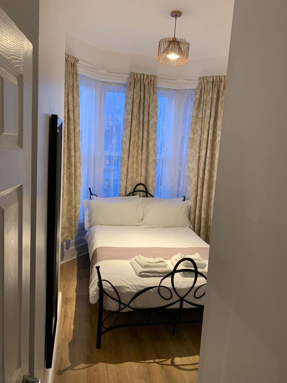 Alexander Hotel