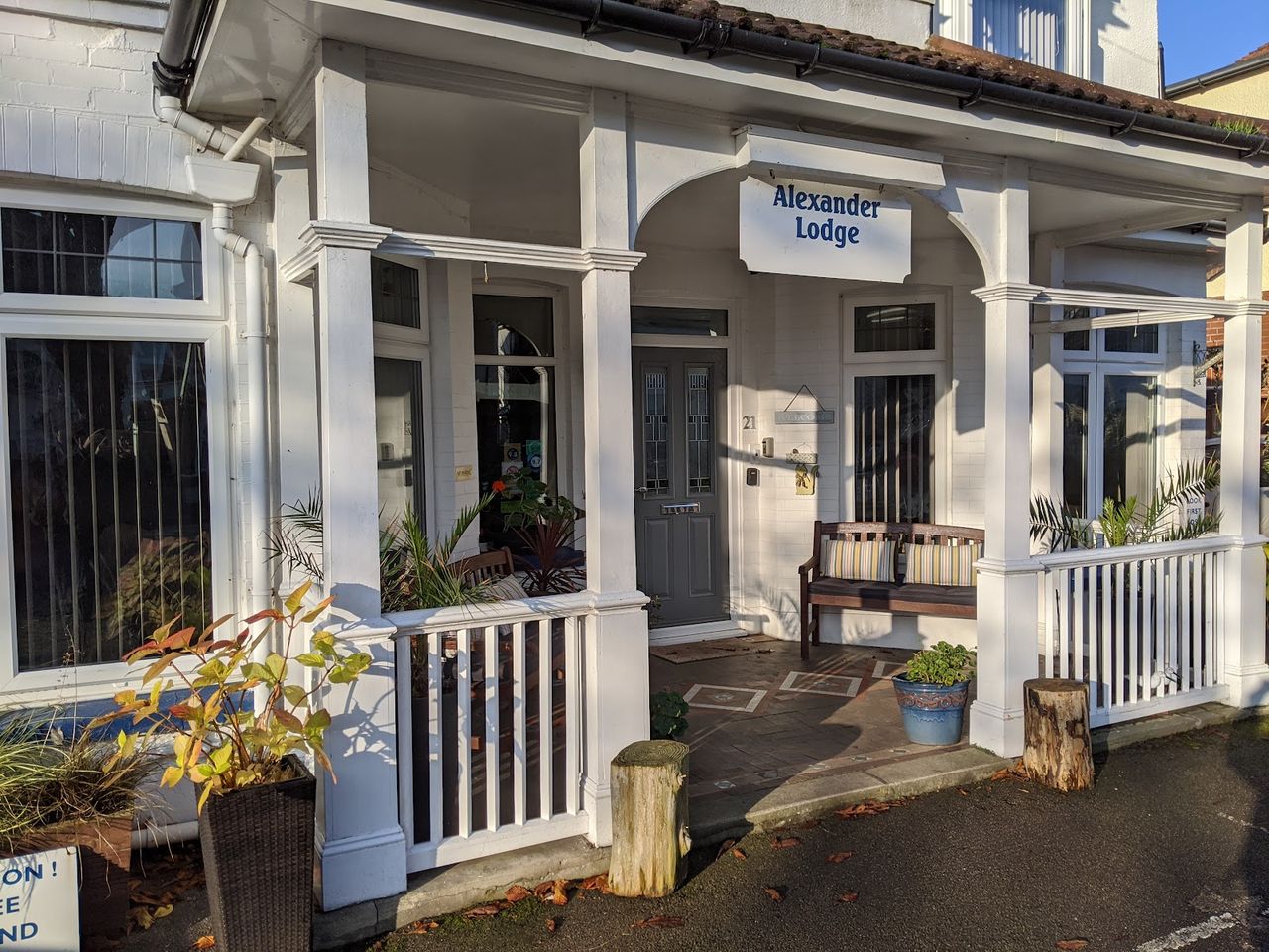 Alexander Lodge Guest House