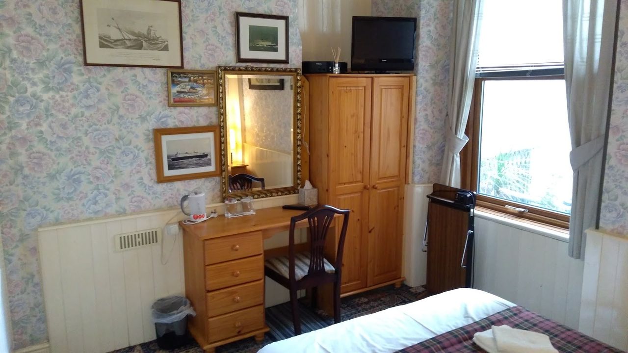 All Seasons Guesthouse