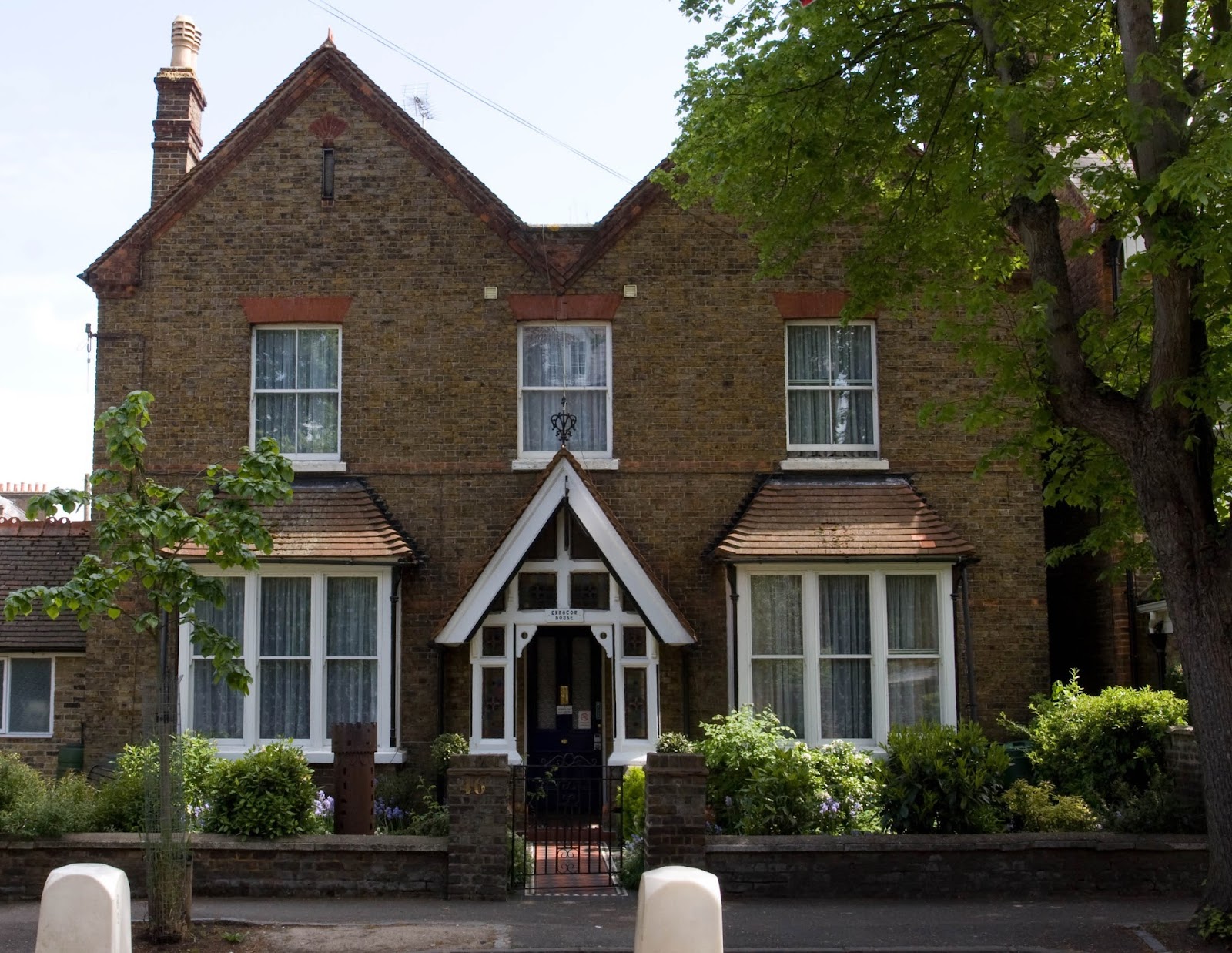 Alma House B&B
