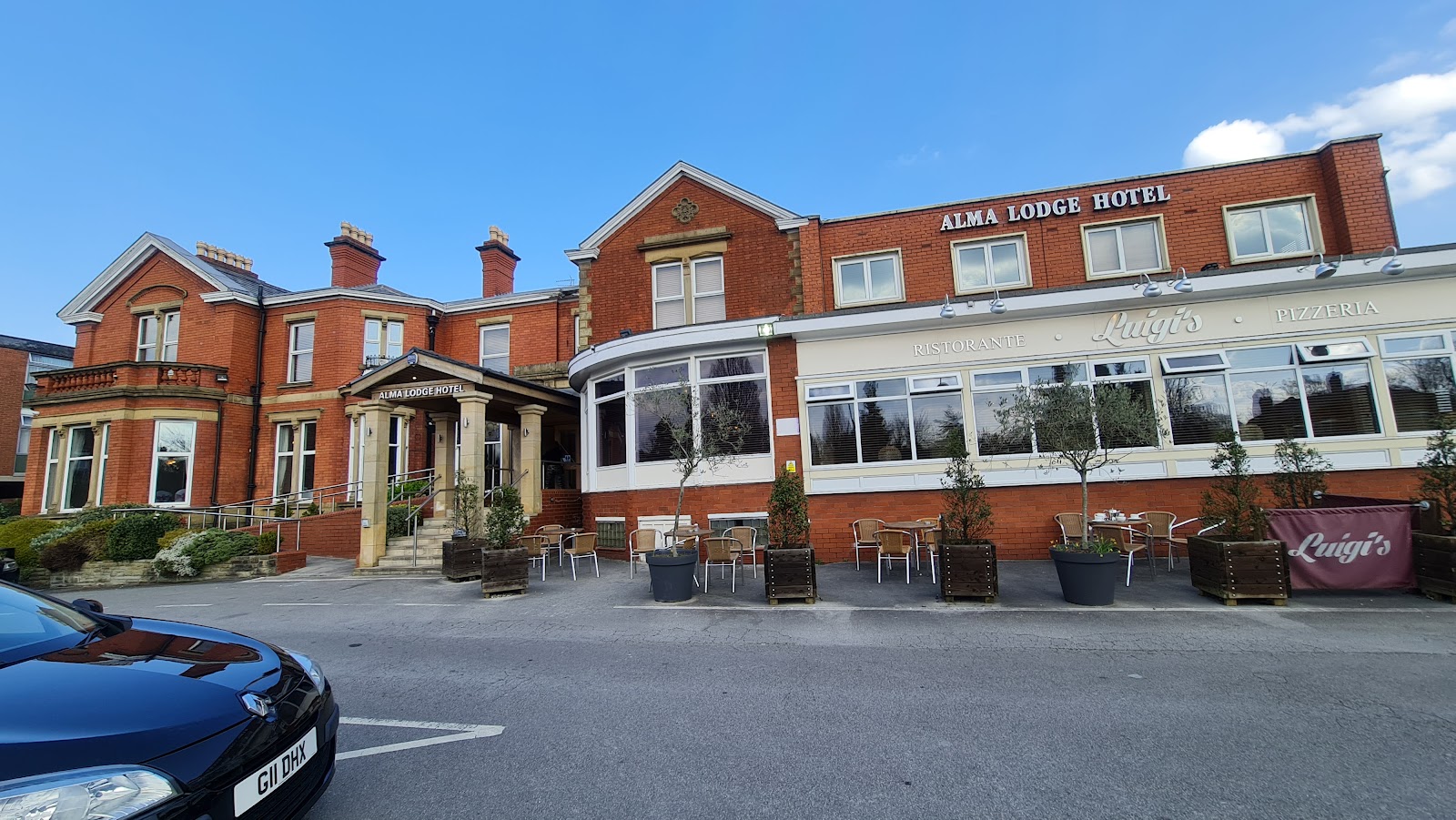 Alma Lodge Hotel & Restaurant