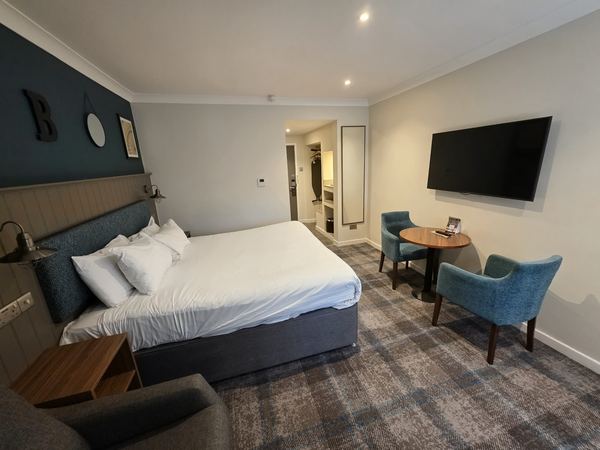Almondsbury Interchange Hotel