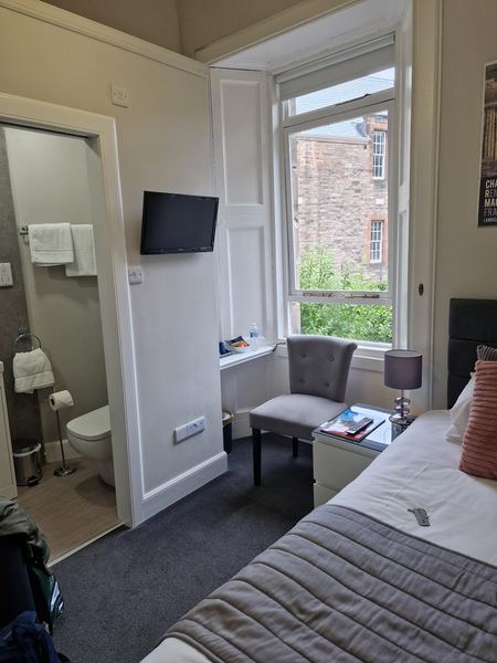 Amaryllis Guest House